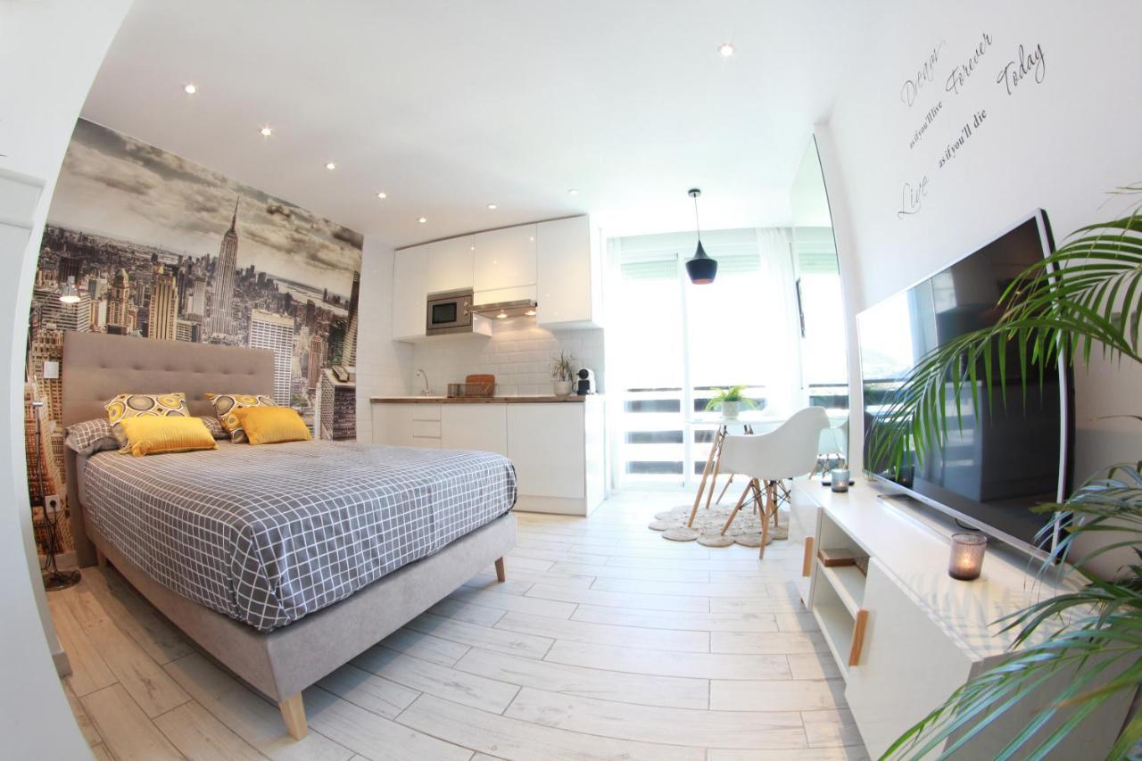 Benalmadena - New Nordic Style & Sunny Studio Екстер'єр фото